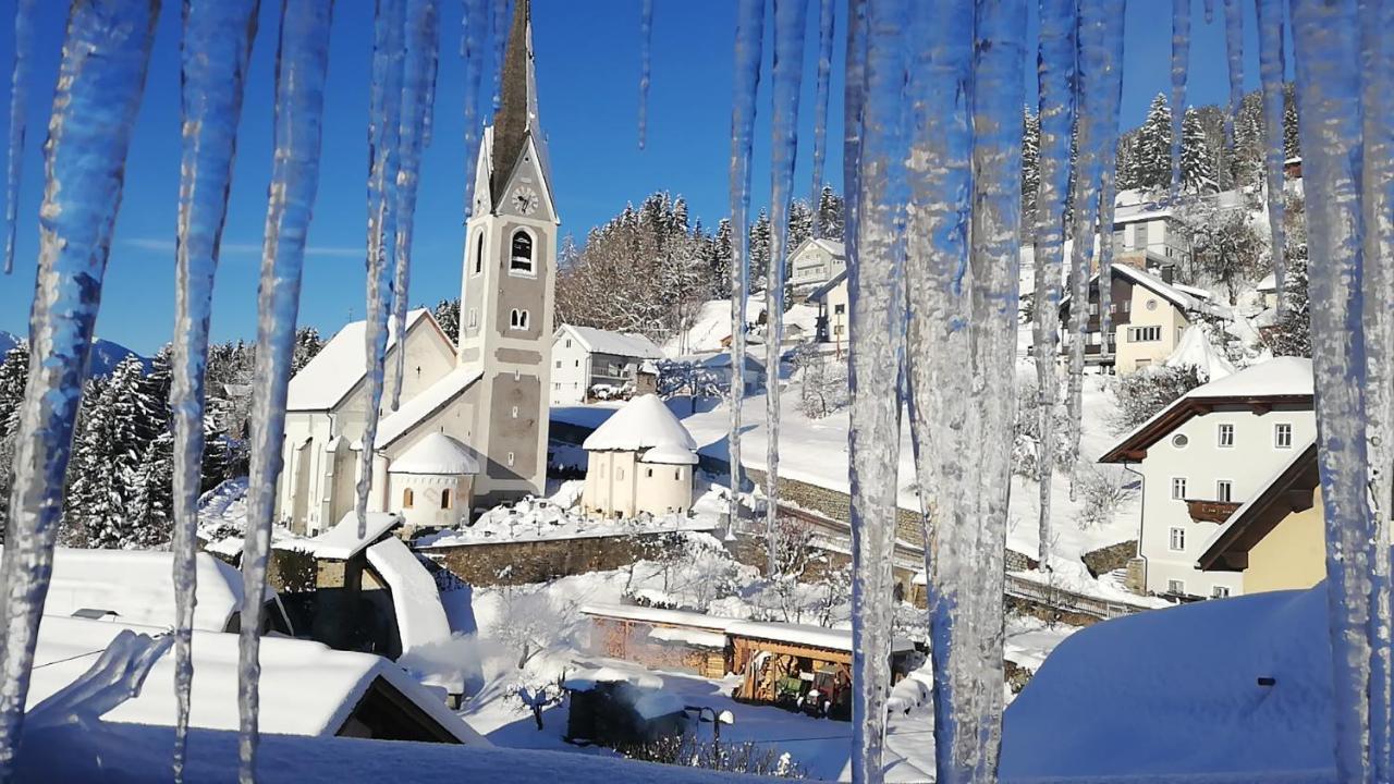 Gasthof Zur Schmiede بيرغ ام دراوتال المظهر الخارجي الصورة